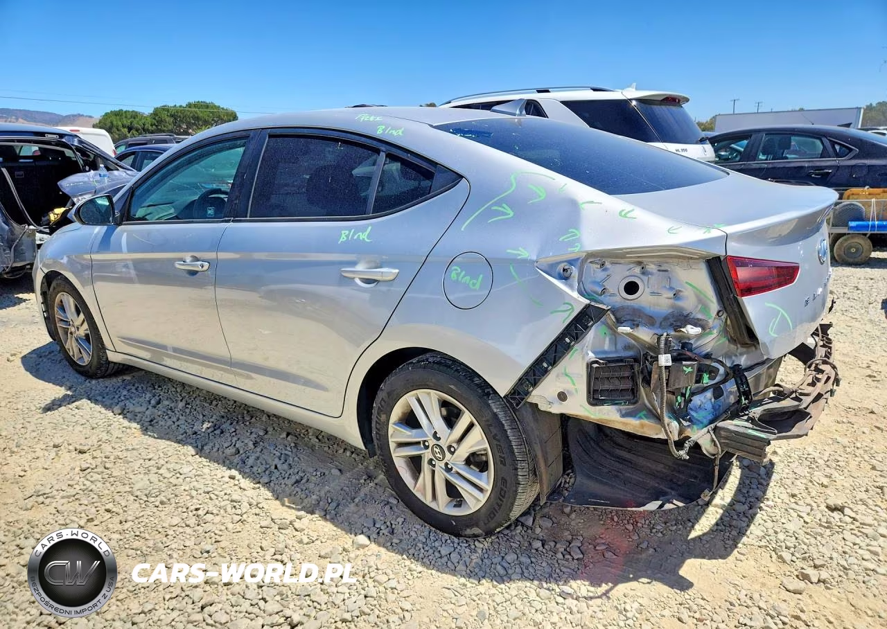 2019 Hyundai Elantra Se VIN:5NPD84LF0KH413124 - 2