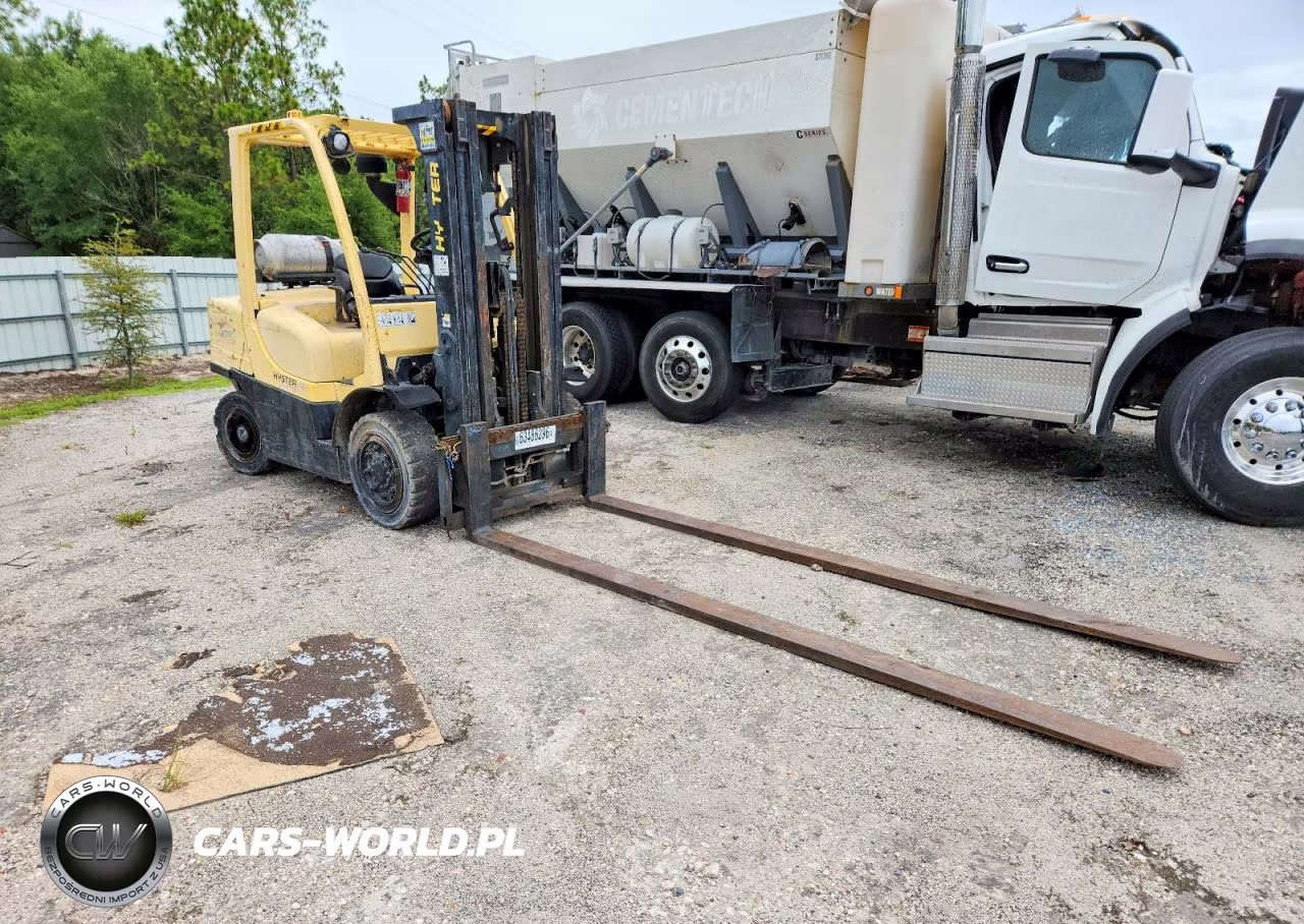 2016 Hyster Forklift