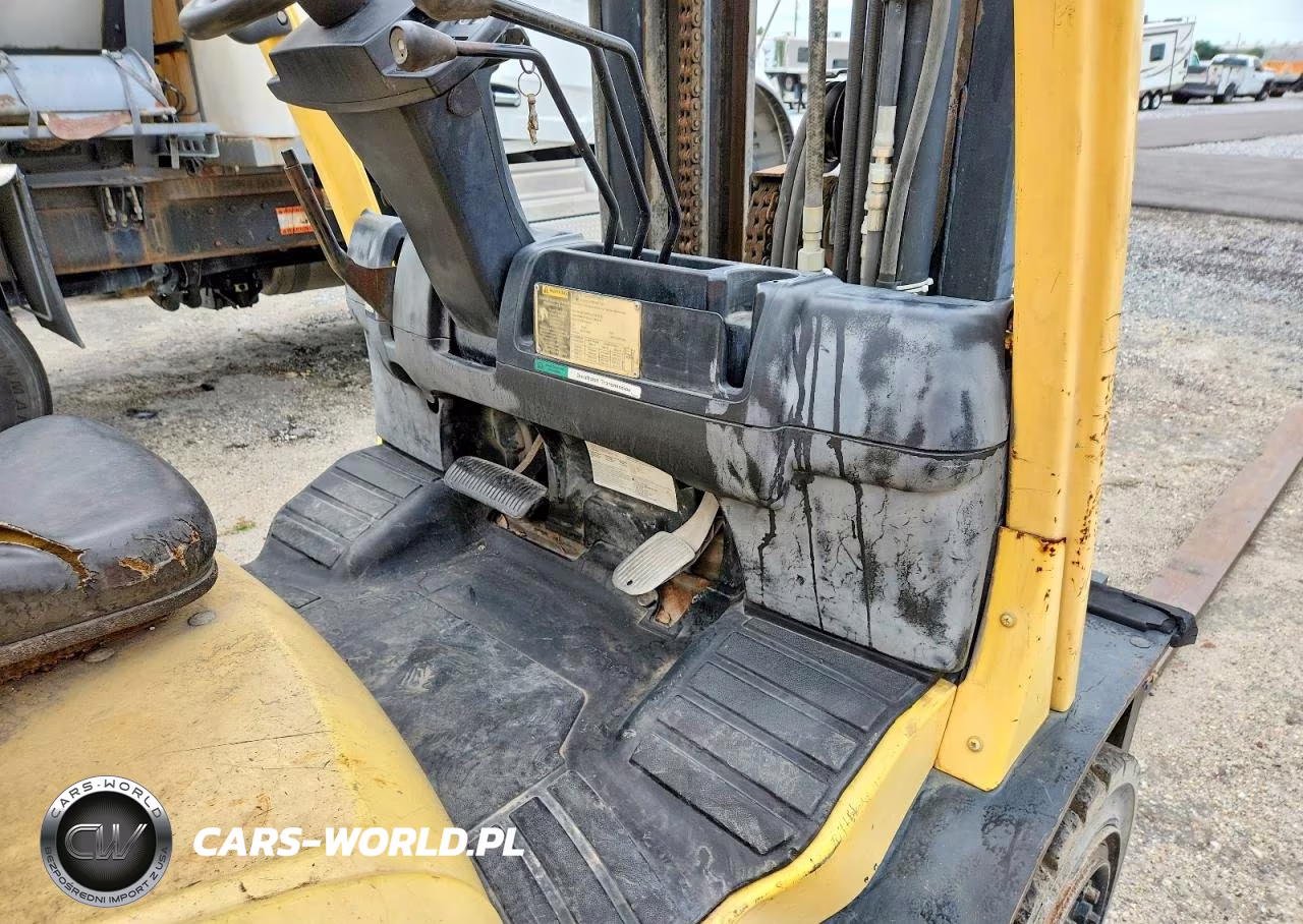 2016 Hyster Forklift VIN:P005V0211467 - 5