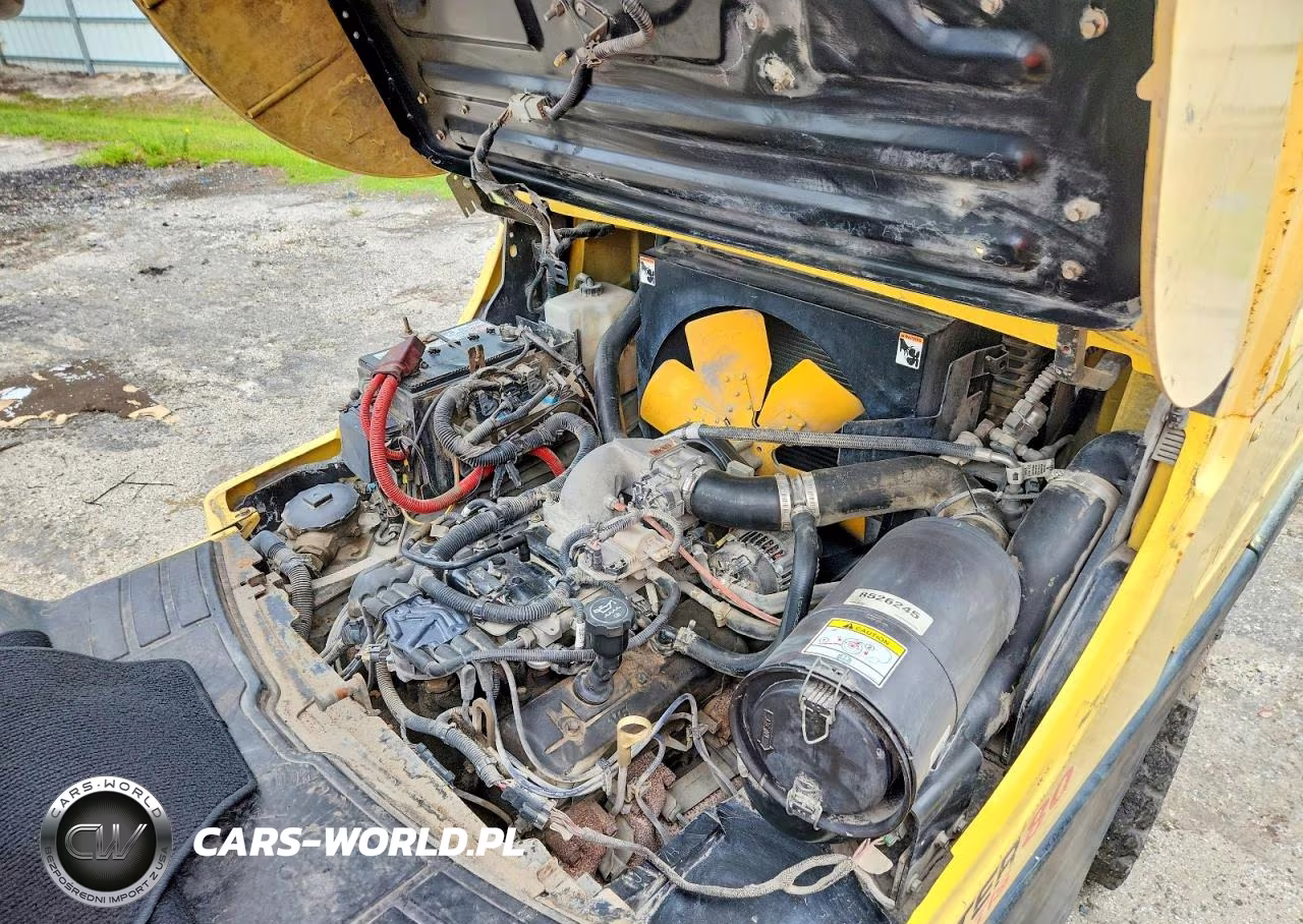 2016 Hyster Forklift VIN:P005V0211467 - 7