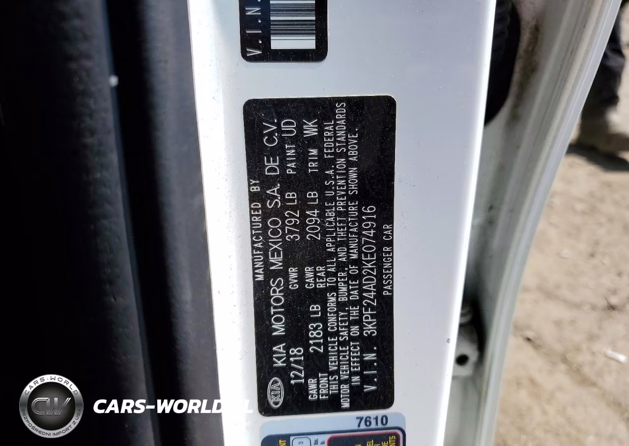 2019 Kia Forte Lxs VIN:3KPF24AD2KE074916 - 12