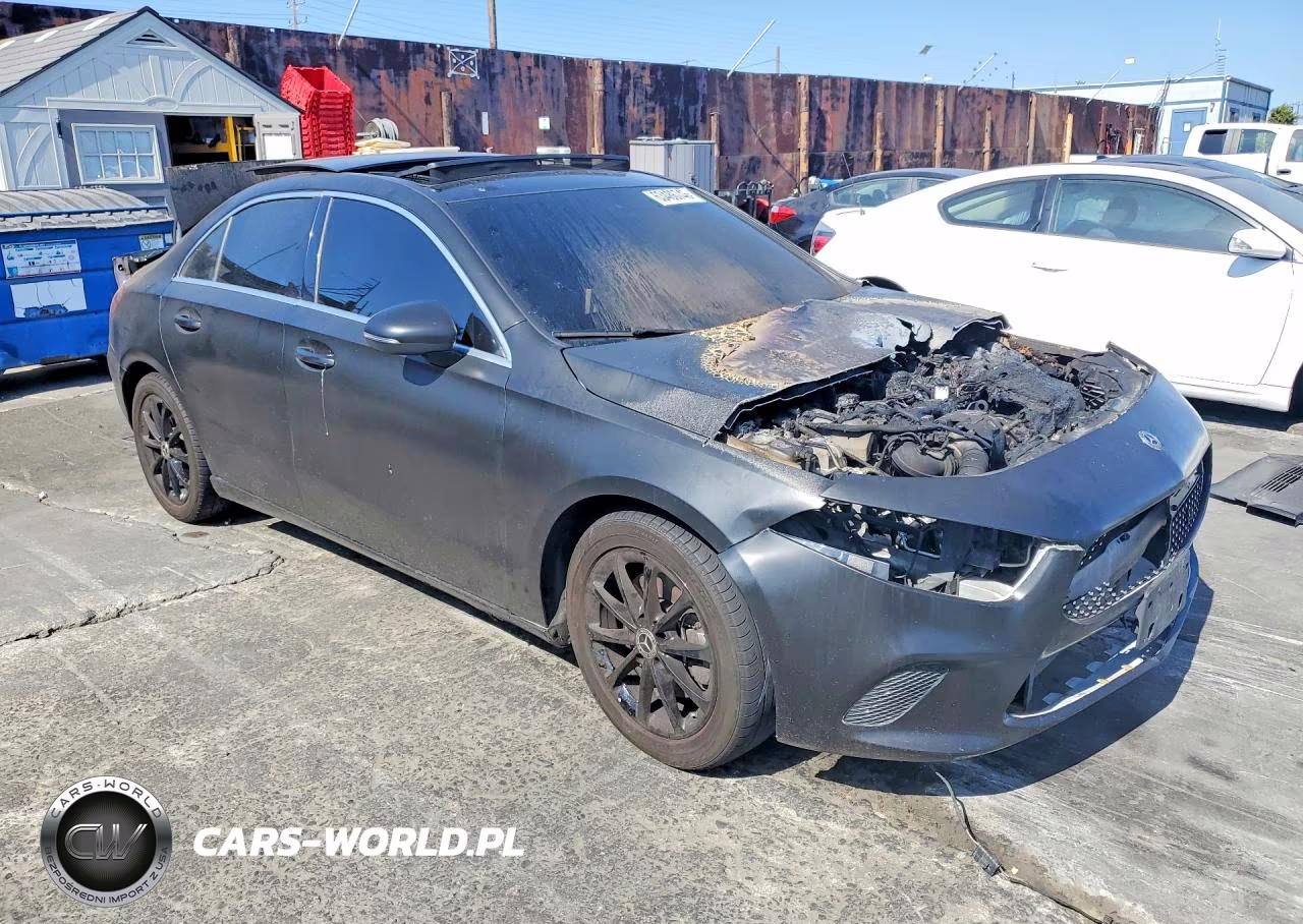 2020 Mercedes-Benz A 220 VIN:W1K3G4EB4LJ220868 - 4