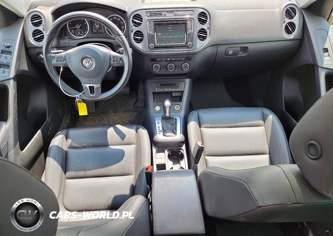 2016 Volkswagen Tiguan S VIN:WVGBV7AX6GW581103 - 8