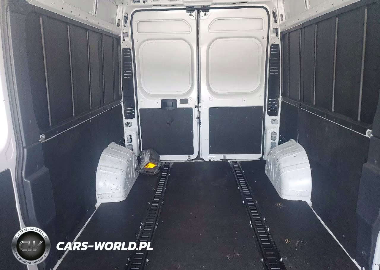 2023 Ram Promaster 2500 Delivery Van VIN:3C6LRVDG8PE582588 - 10