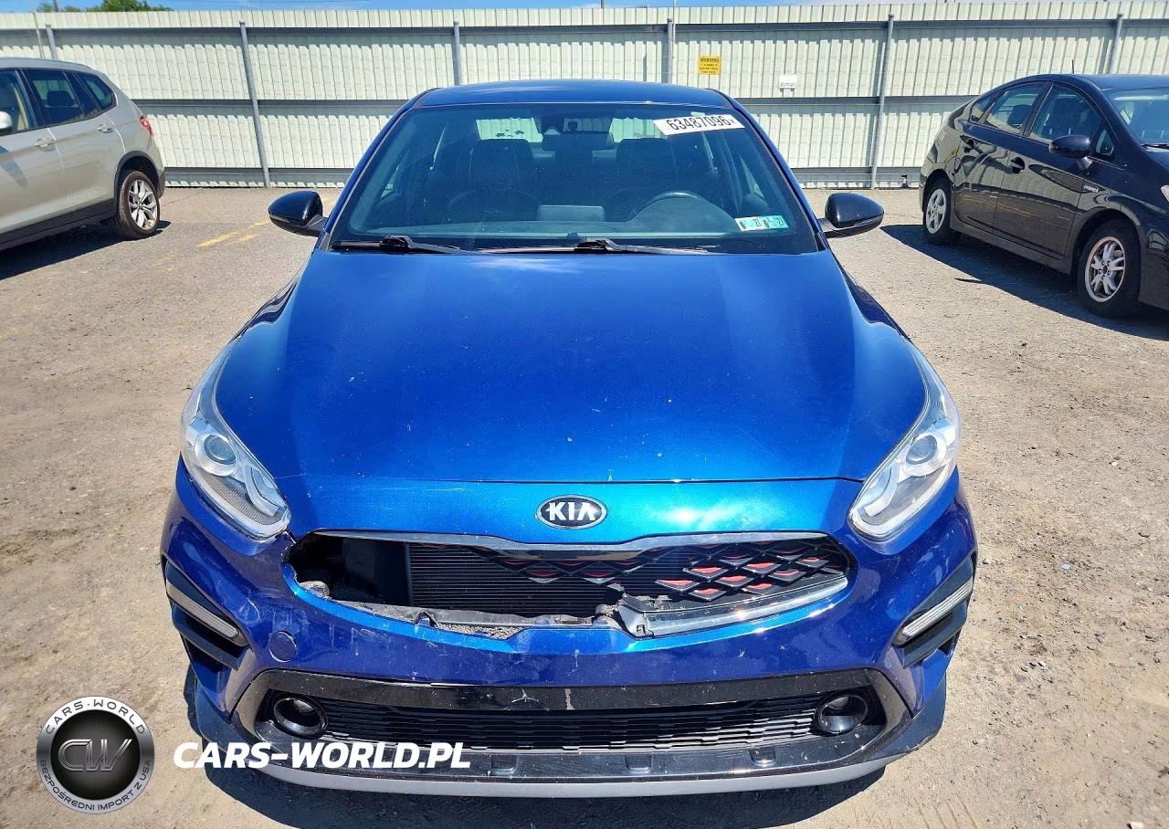 2021 Kia Forte Gt Line VIN:3KPF34AD9ME279584 - 5