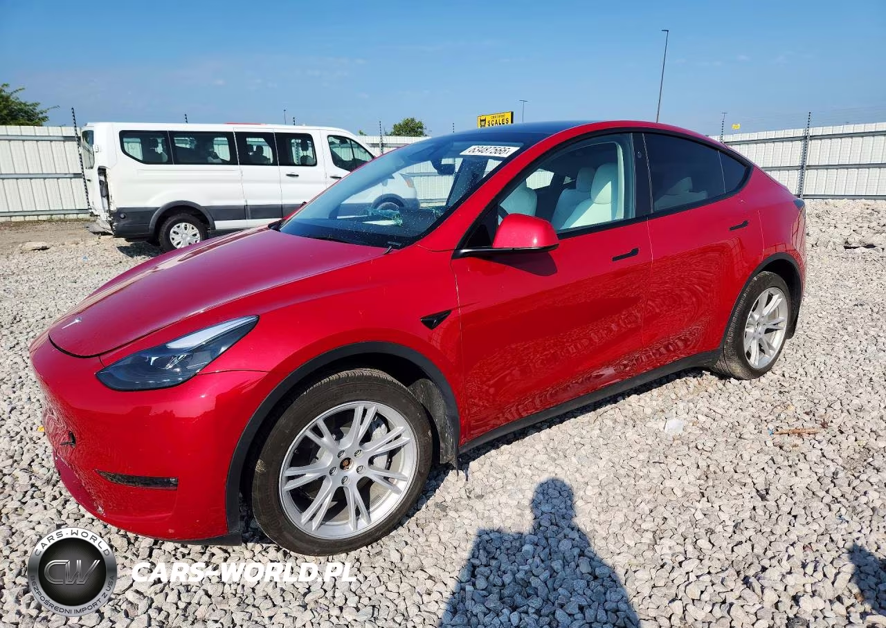 2023 Tesla Model Y – zdjęcie 1 z 12