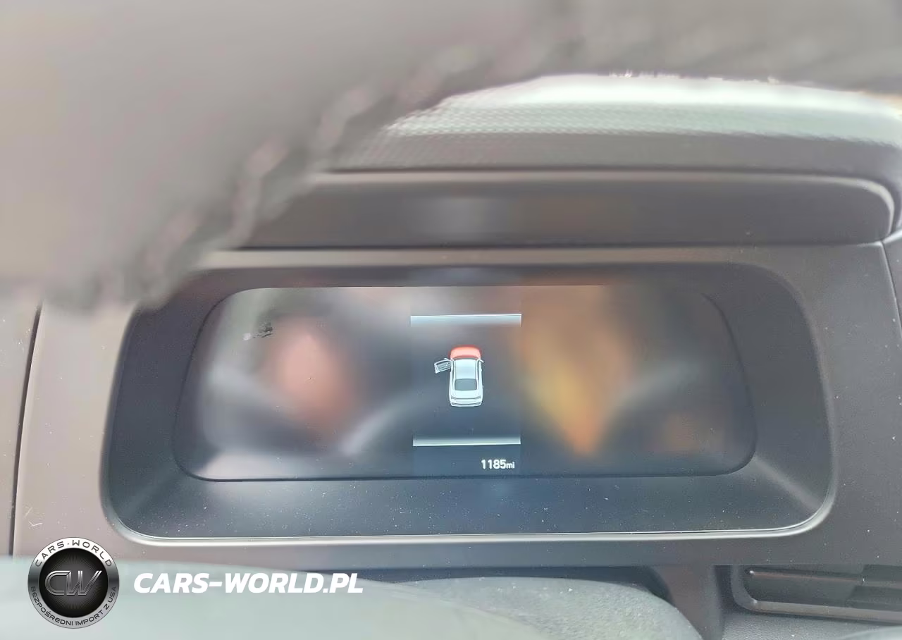 2026 Hyundai Elantra Sel Sport VIN:KMHLM4DG0TU192027 - 9