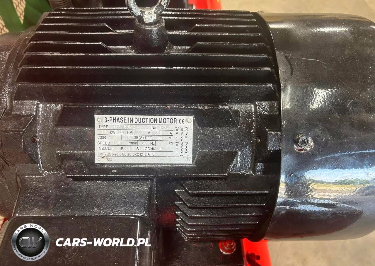 2024 100 Gallon Air Compressor 15 Hp VIN:LD220901161255 - 8