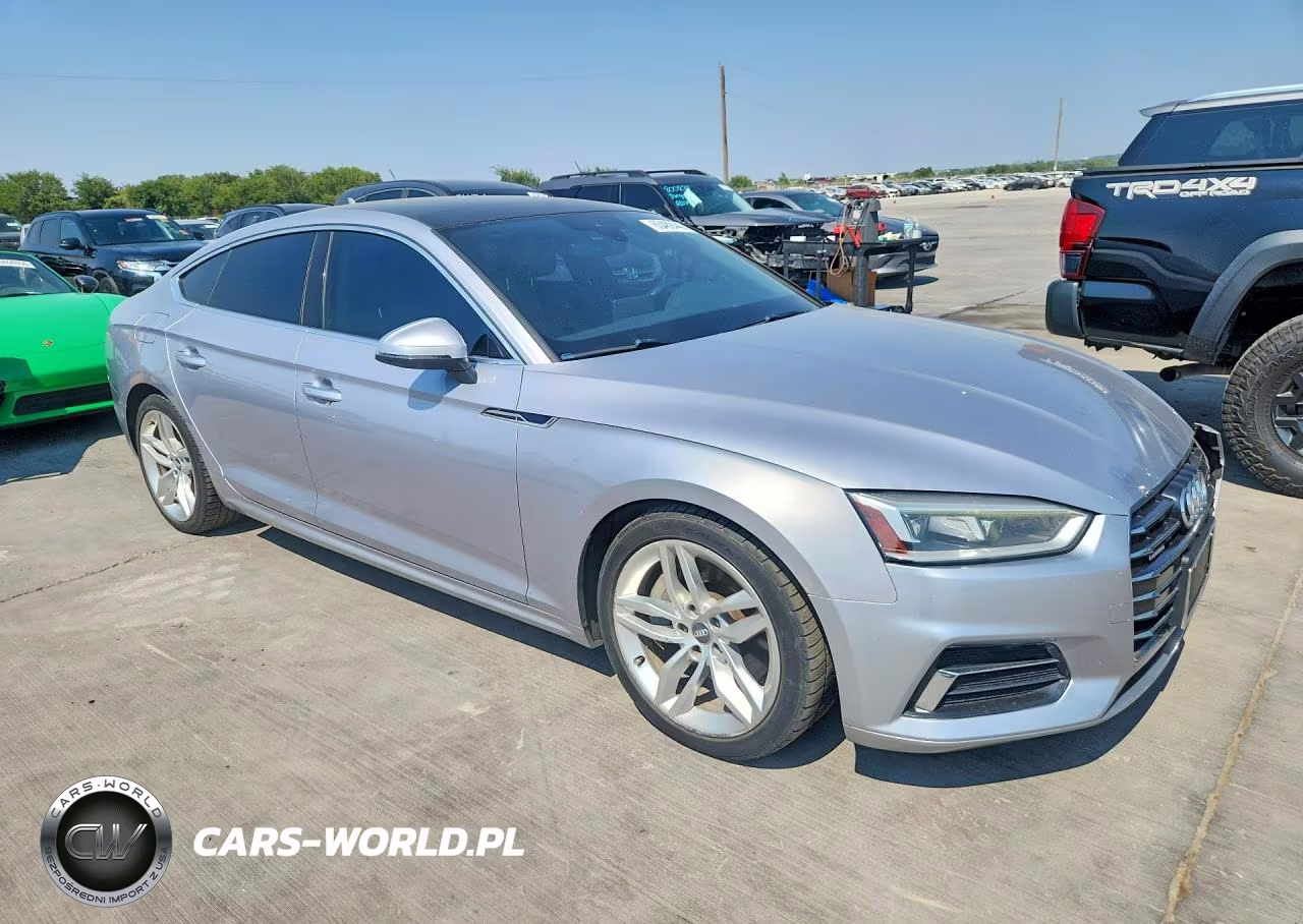 2019 Audi A5 Premium VIN:WAUANCF52KA054453 - 4