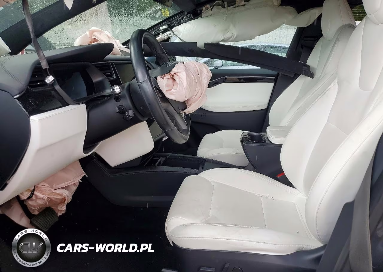 2020 Tesla Model X VIN:5YJXCDE26LF263140 - 7