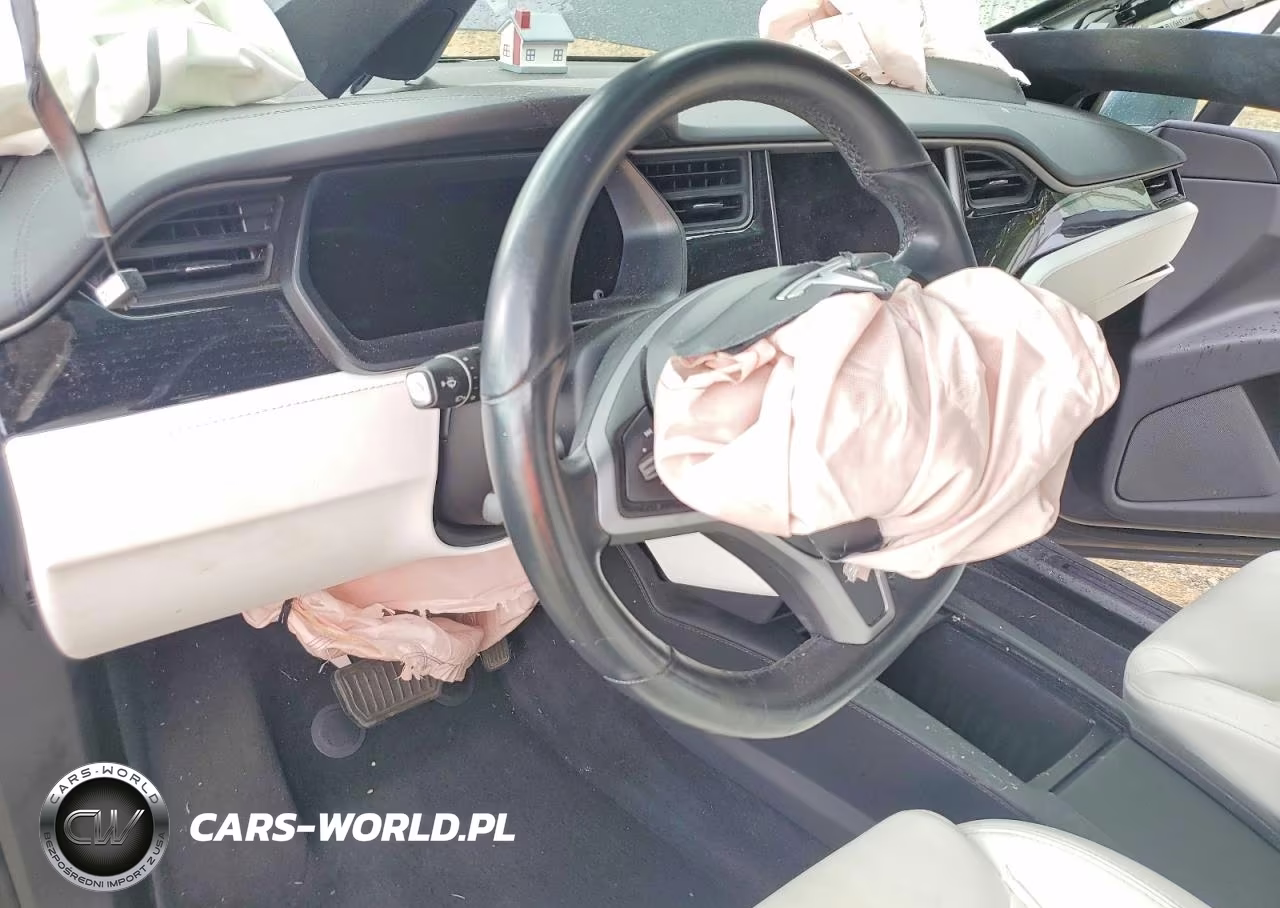 2020 Tesla Model X VIN:5YJXCDE26LF263140 - 8