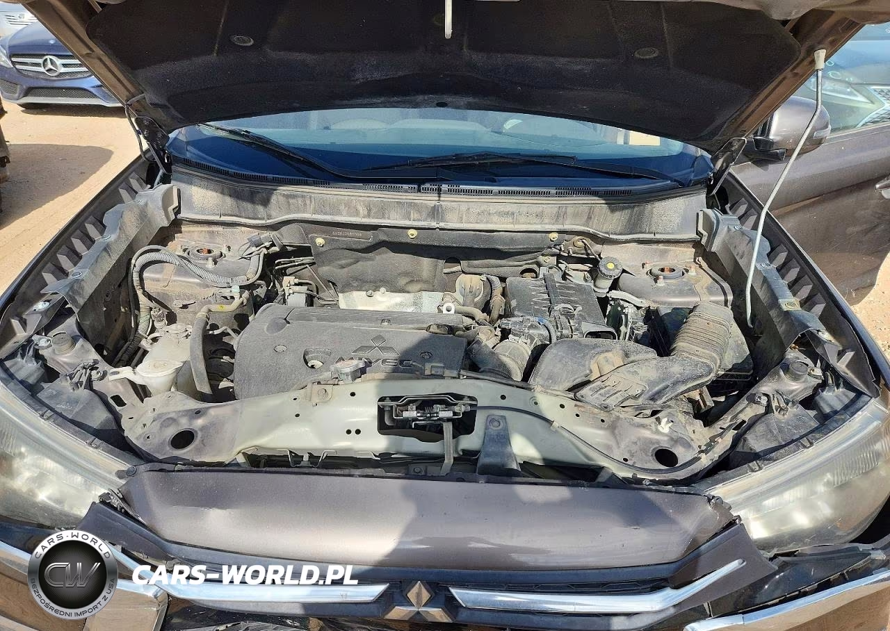 2018 Mitsubishi Outlander Sport Es VIN:JA4AP3AU4JZ031004 - 11
