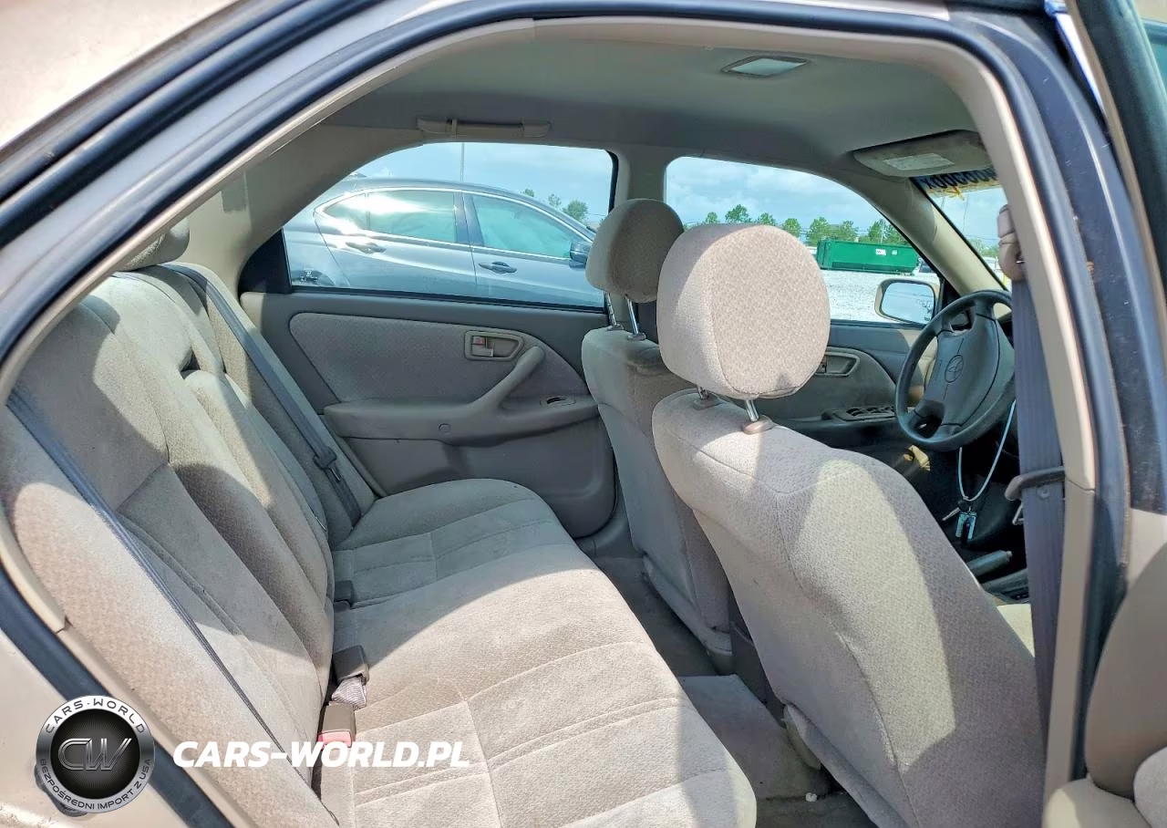 2000 Toyota Camry Le VIN:4T1BG22K1YU958191 - 10