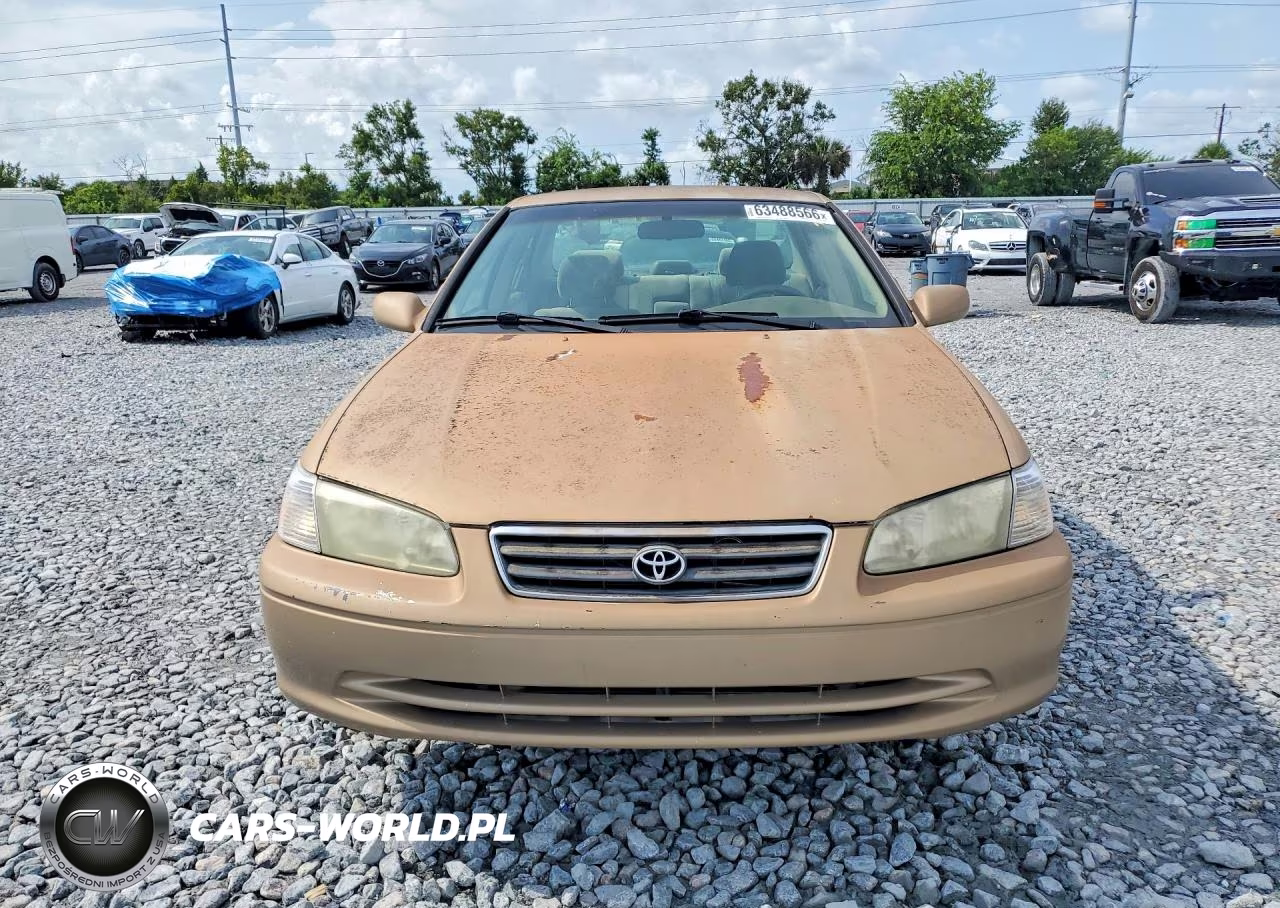 2000 Toyota Camry Le VIN:4T1BG22K1YU958191 - 5
