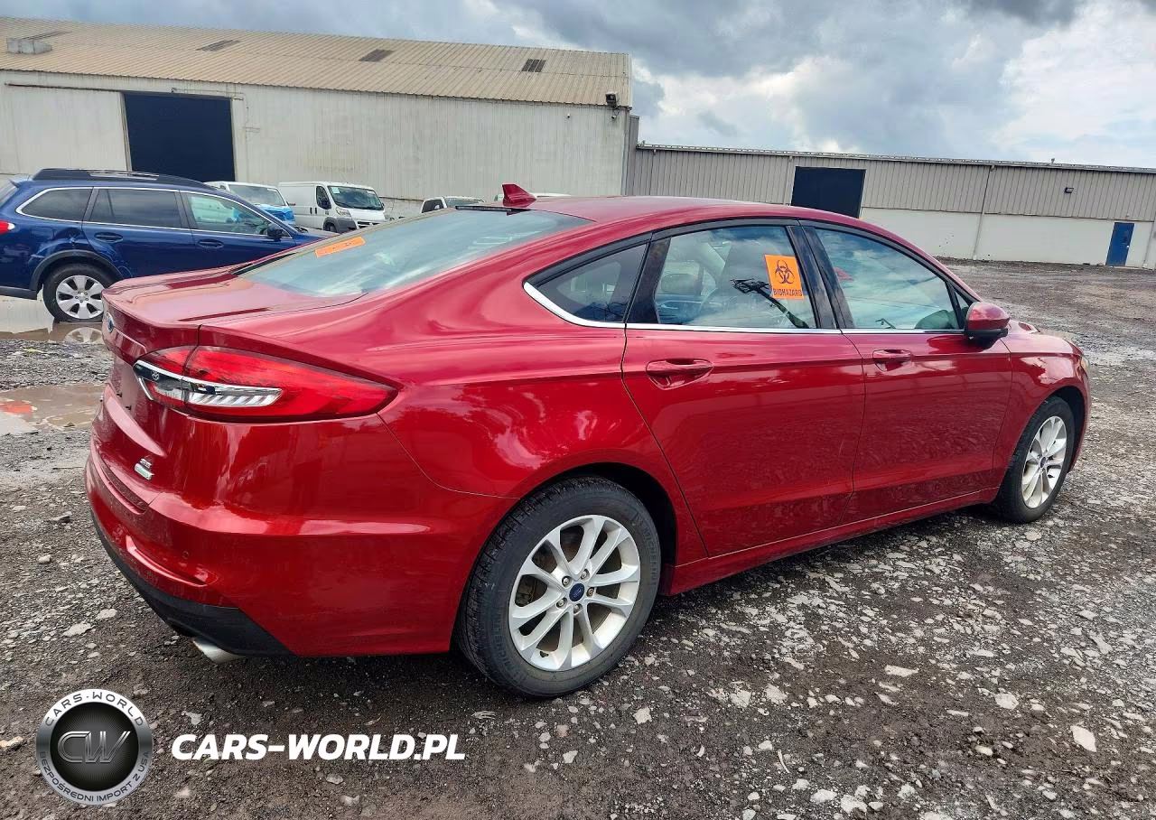 2020 Ford Fusion Se VIN:3FA6P0HD1LR228449 - 3