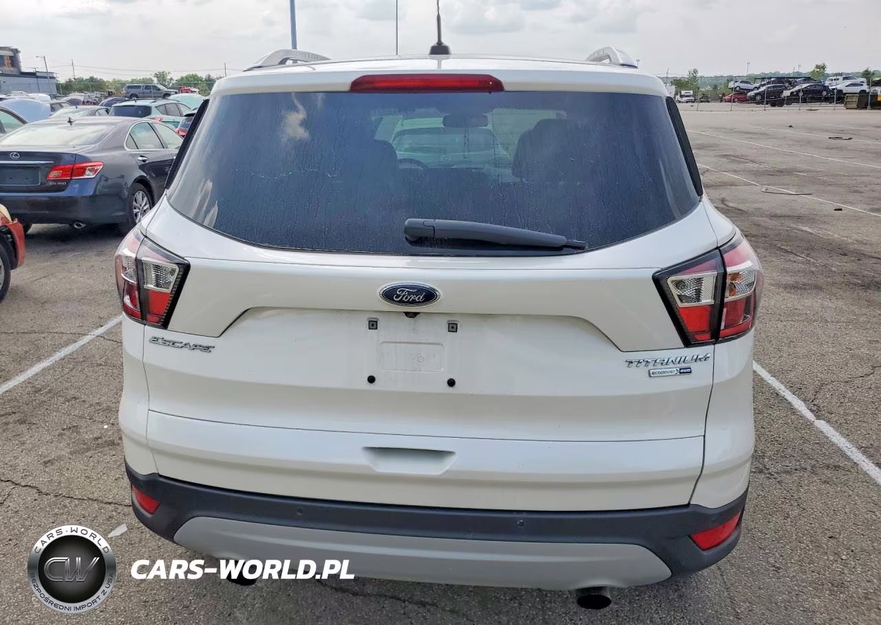 2017 Ford Escape Titanium VIN:1FMCU9J90HUA00731 - 6