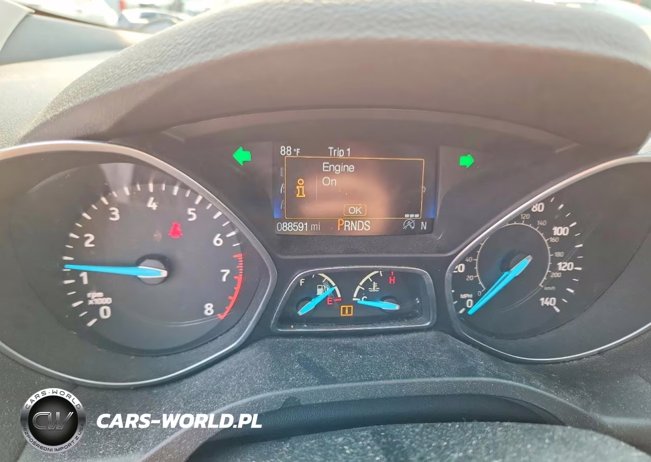 2017 Ford Escape Titanium VIN:1FMCU9J90HUA00731 - 9