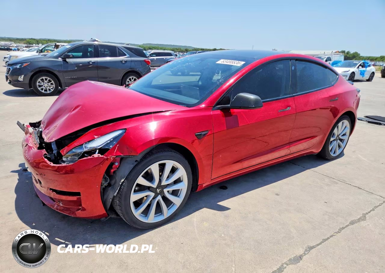 2023 Tesla Model 3 – zdjęcie 1 z 13
