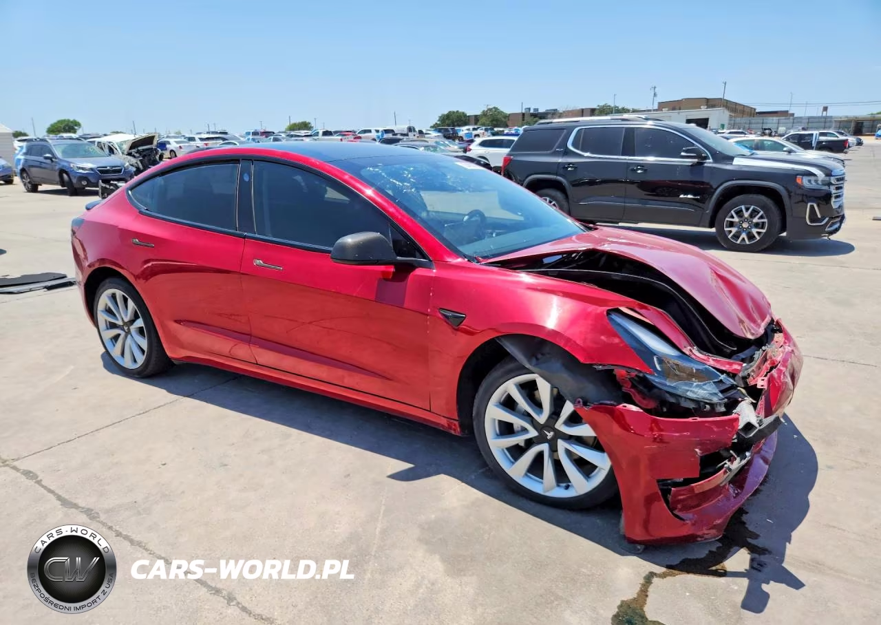 2023 Tesla Model 3 VIN:5YJ3E1EA0PF545522 - 4