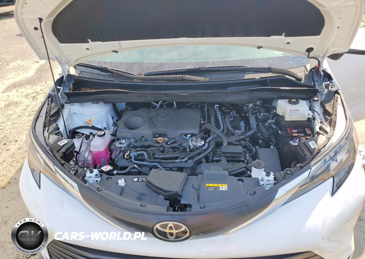 2026 Toyota Sienna Le VIN:5TDKRKEC8TS305048 - 12