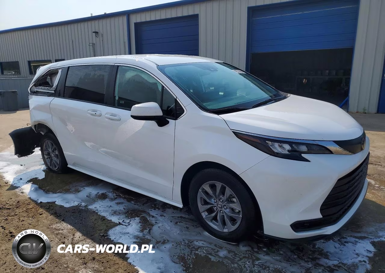 2026 Toyota Sienna Le VIN:5TDKRKEC8TS305048 - 4