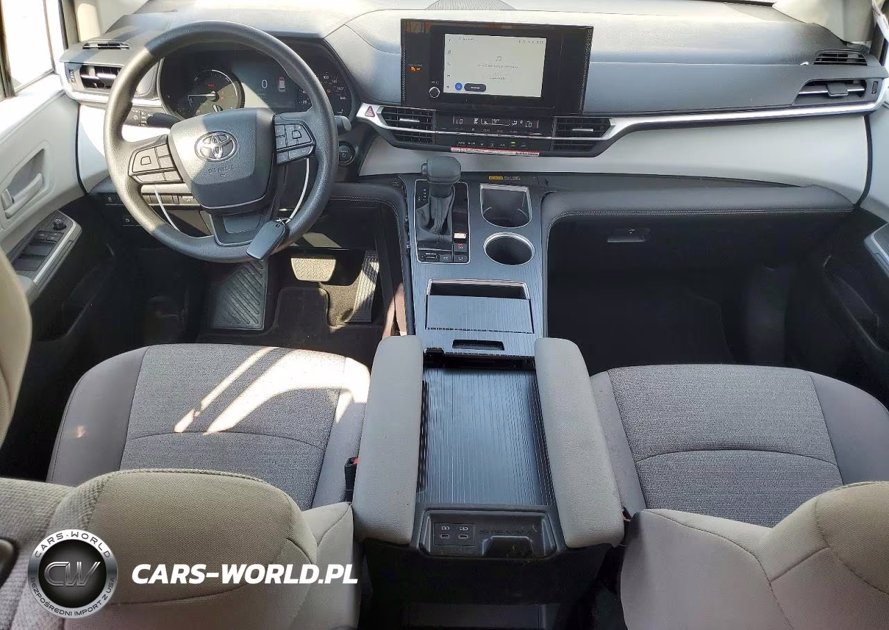 2026 Toyota Sienna Le VIN:5TDKRKEC8TS305048 - 8