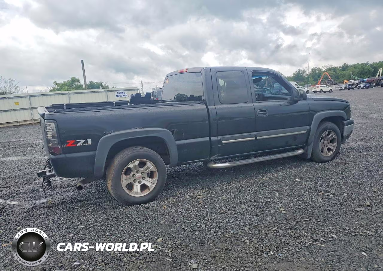 2007 Chevrolet Silverado K1500 Classic VIN:1GCEK19Z57E150738 - 3