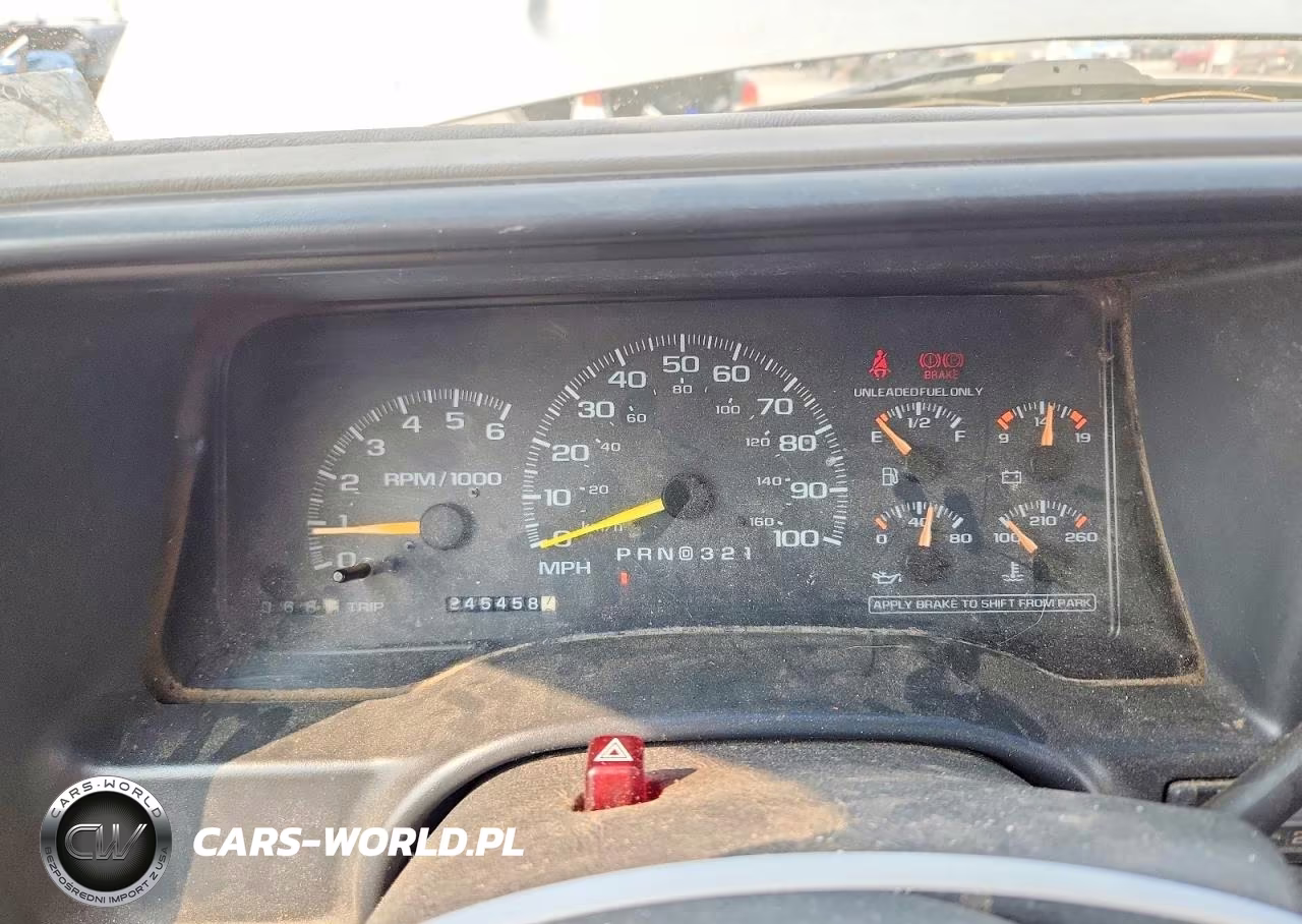 1998 GMC Suburban K1500 VIN:1GKFK16R1WJ705431 - 9