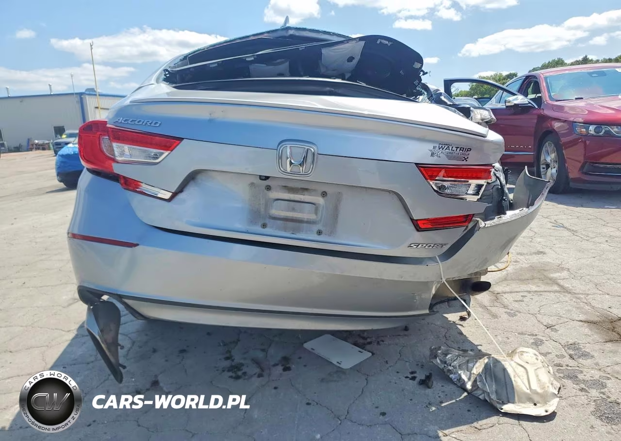 2018 Honda Accord Sport VIN:1HGCV1F32JA235468 - 6