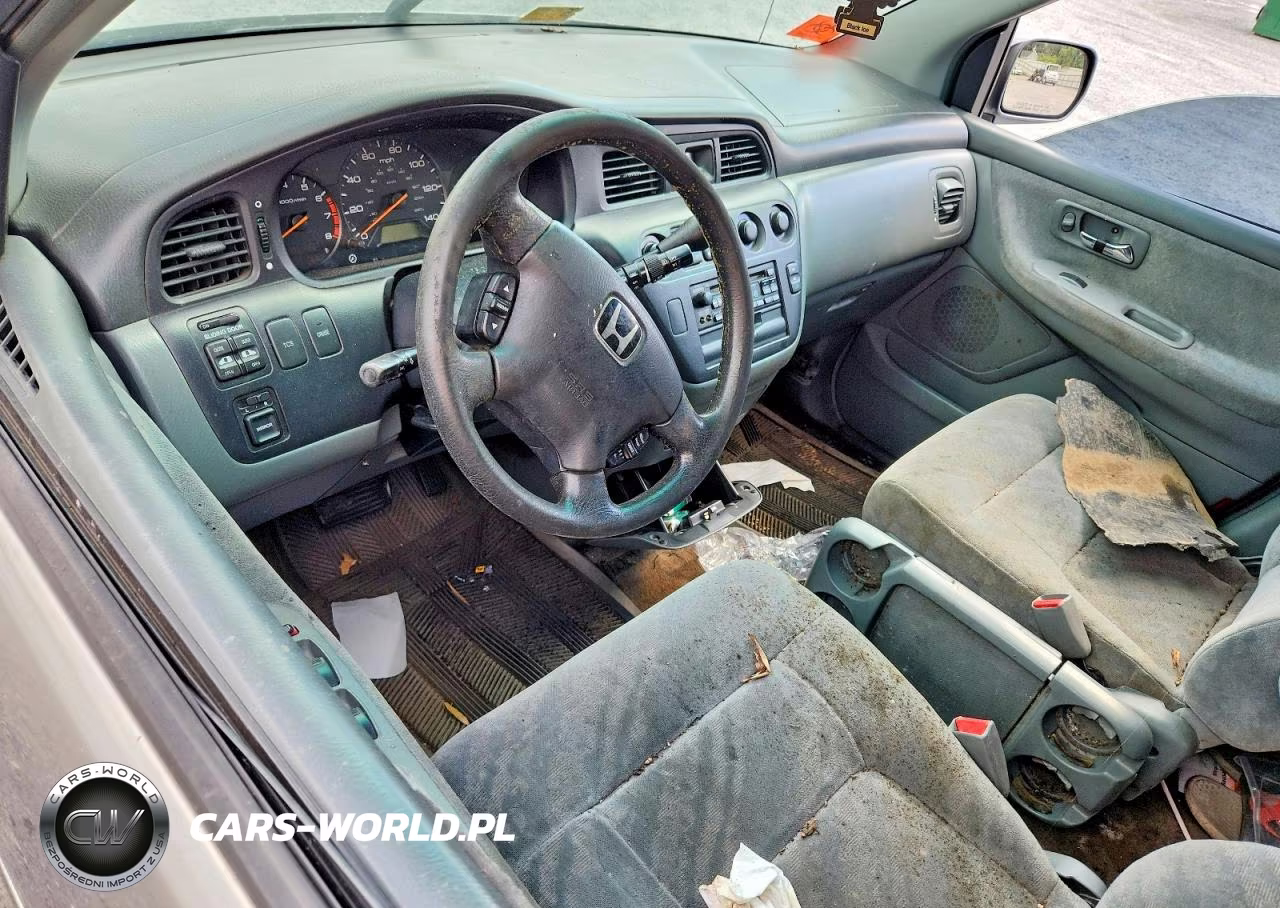 2002 Honda Odyssey Ex VIN:5FNRL186X2B036649 - 8