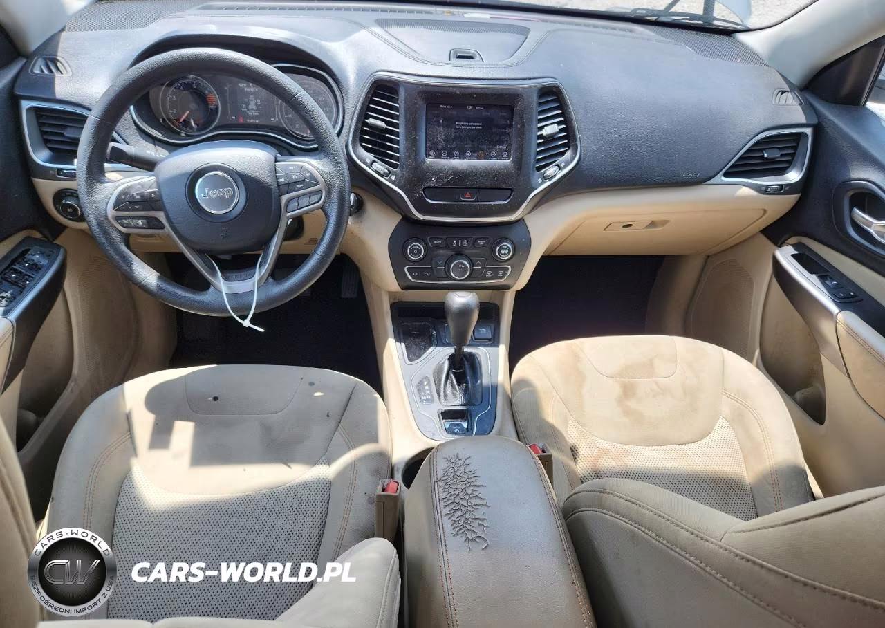2019 Jeep Cherokee Latitude VIN:1C4PJLCB7KD241172 - 8