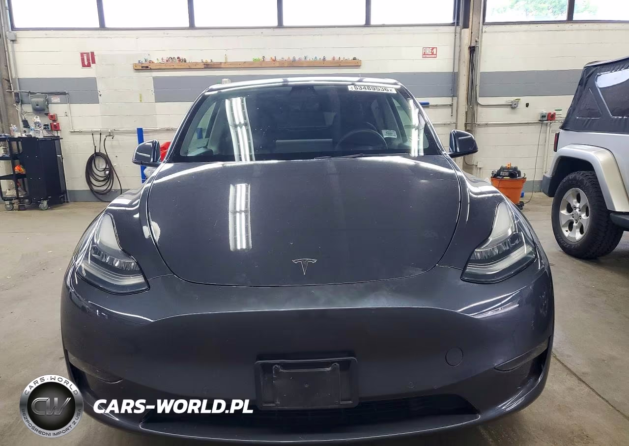 2021 Tesla Model Y VIN:5YJYGAEEXMF188395 - 5