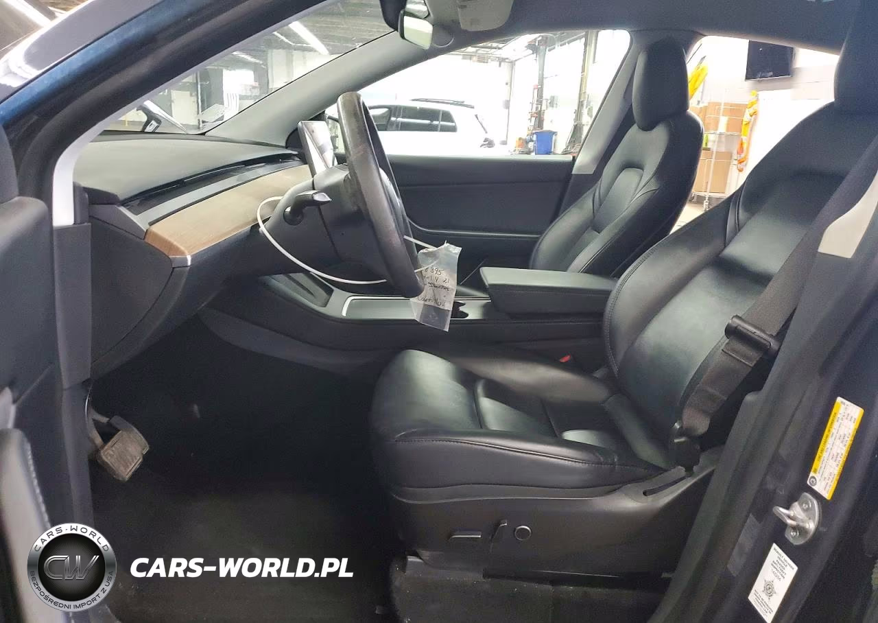 2021 Tesla Model Y VIN:5YJYGAEEXMF188395 - 7