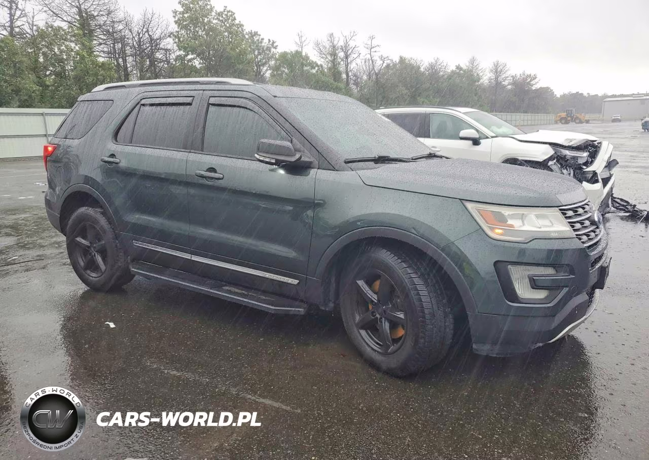 2016 Ford Explorer Xlt VIN:1FM5K8D87GGB30501 - 4