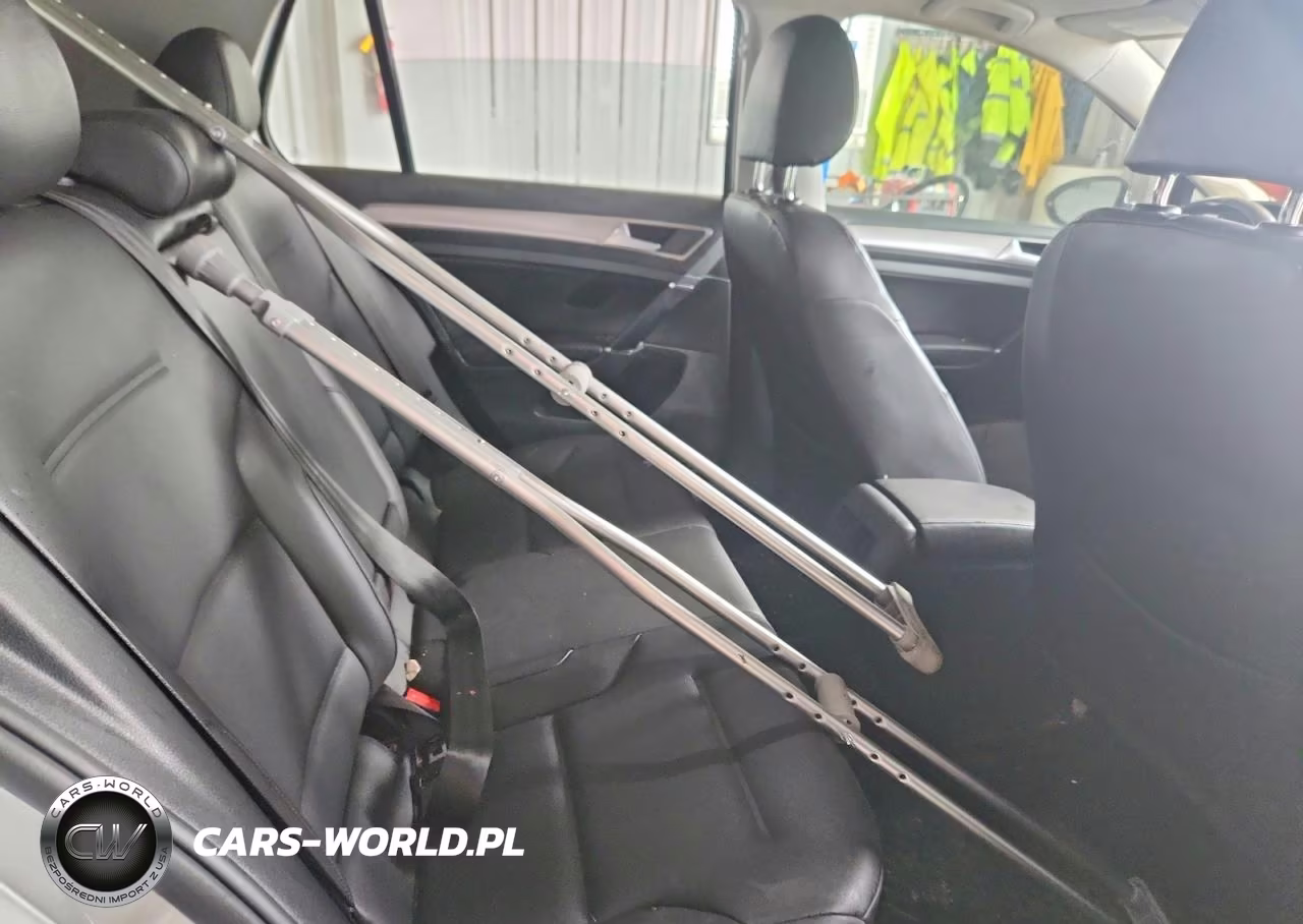 2016 Volkswagen E-Golf Sel Premium VIN:WVWPP7AU3GW904324 - 10