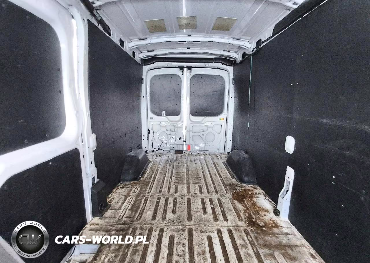 2019 Ford Transit T-250 VIN:1FTYR2CM2KKB75621 - 10