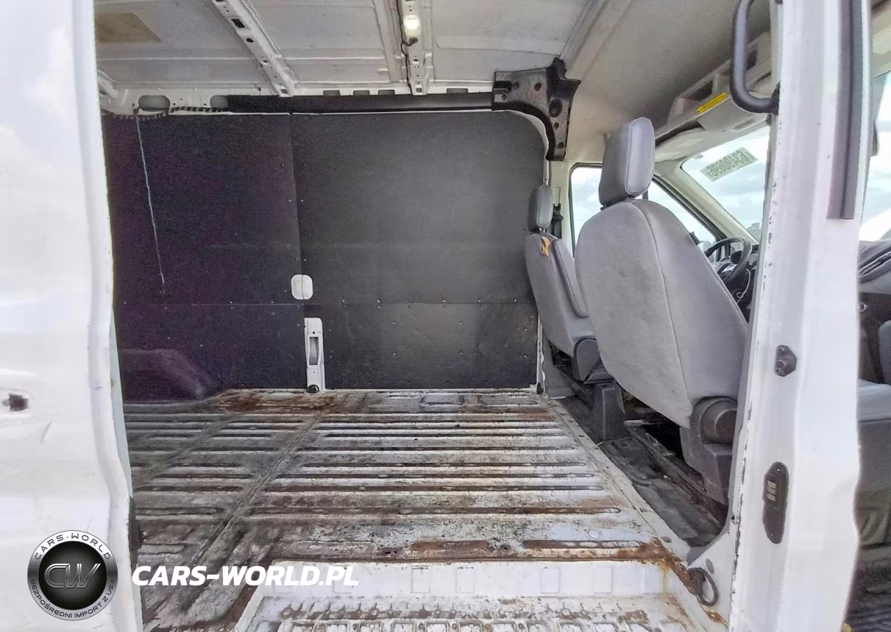 2019 Ford Transit T-250 VIN:1FTYR2CM2KKB75621 - 11