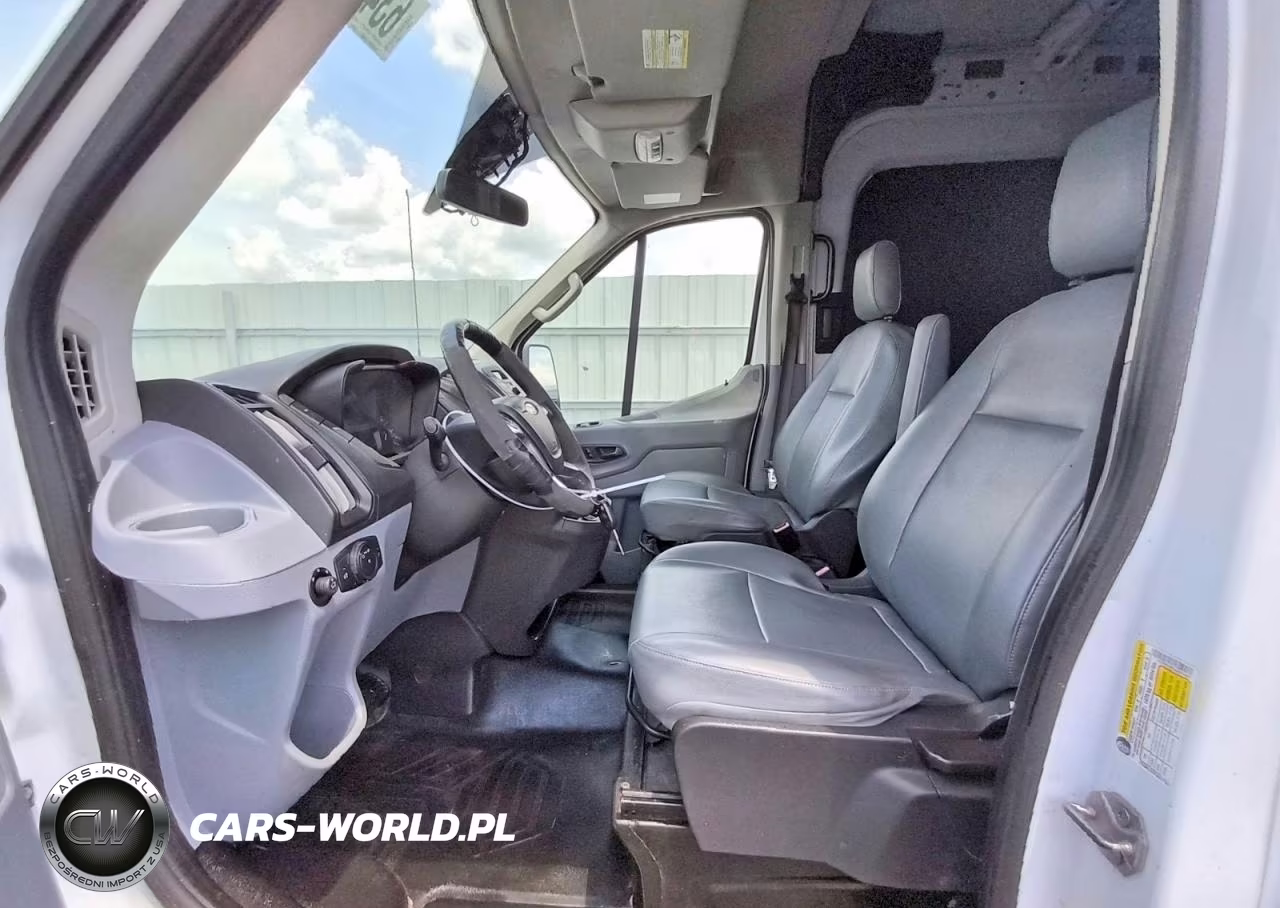 2019 Ford Transit T-250 VIN:1FTYR2CM2KKB75621 - 7