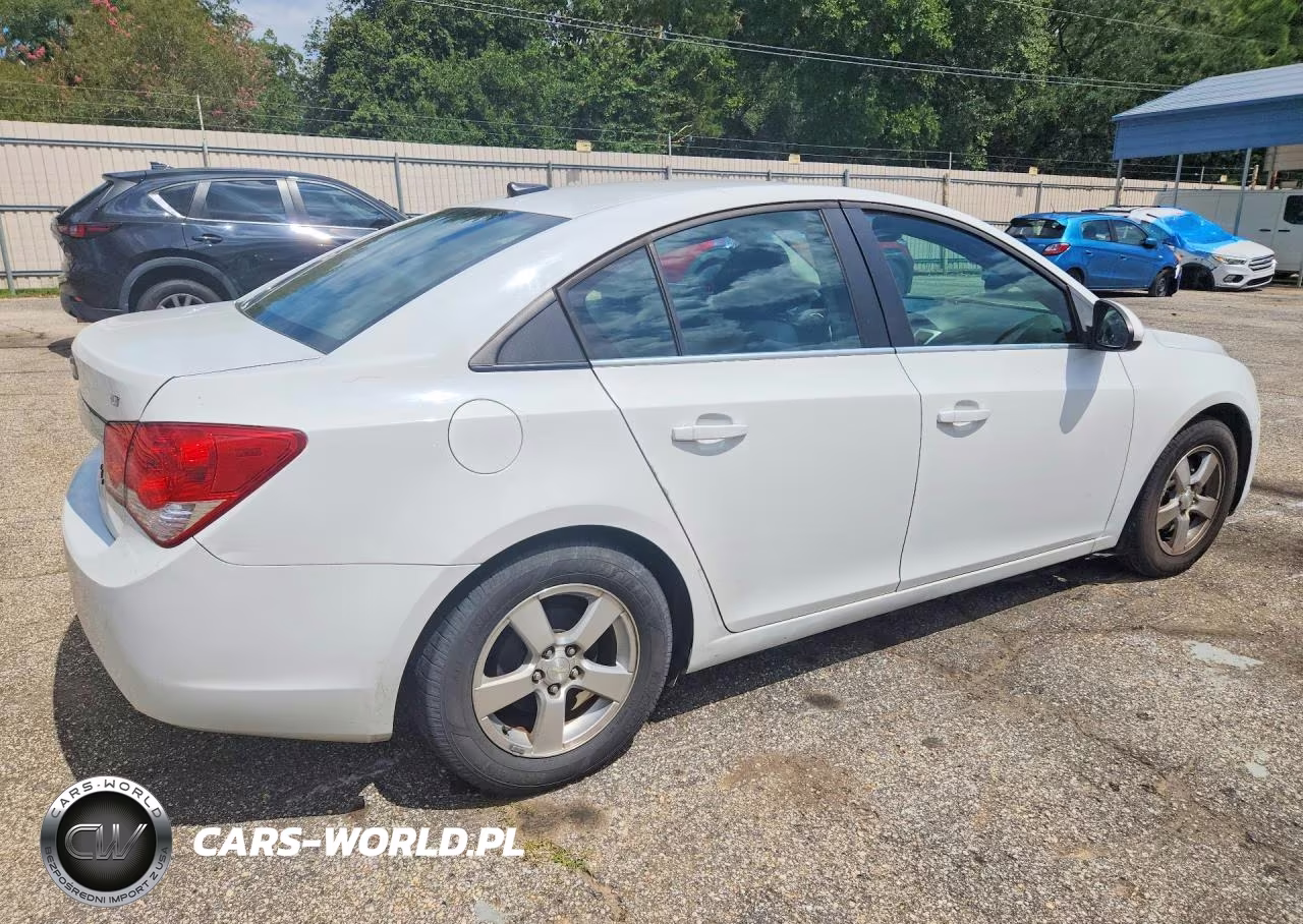 2014 Chevrolet Cruze Lt VIN:1G1PC5SB4E7304747 - 3