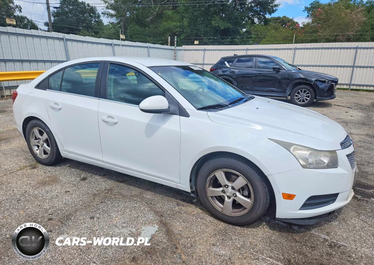 2014 Chevrolet Cruze Lt VIN:1G1PC5SB4E7304747 - 4