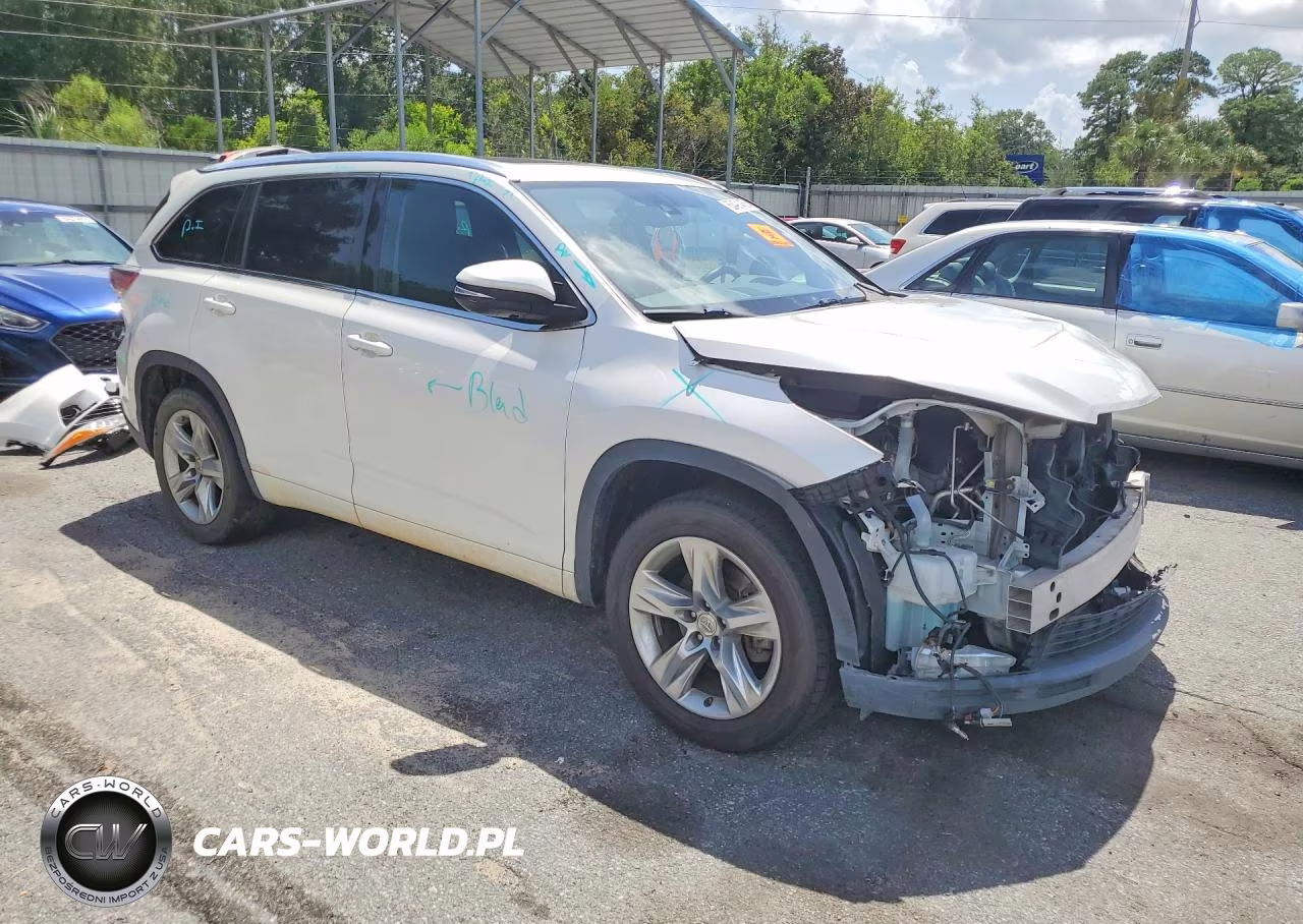 2015 Toyota Highlander Limited Platinum VIN:5TDYKRFH9FS049766 - 4