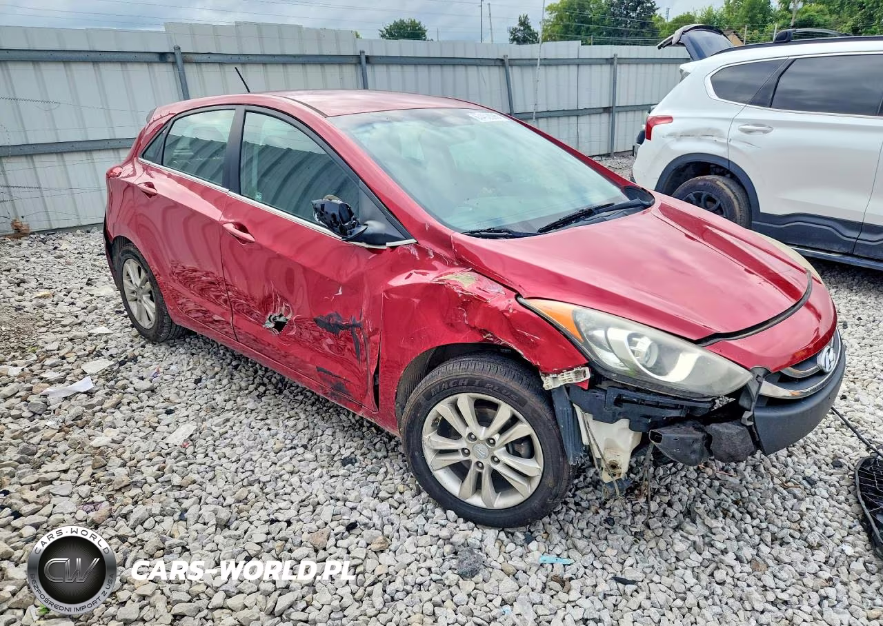 2014 Hyundai Elantra Gt Base VIN:KMHD35LH9EU164088 - 4