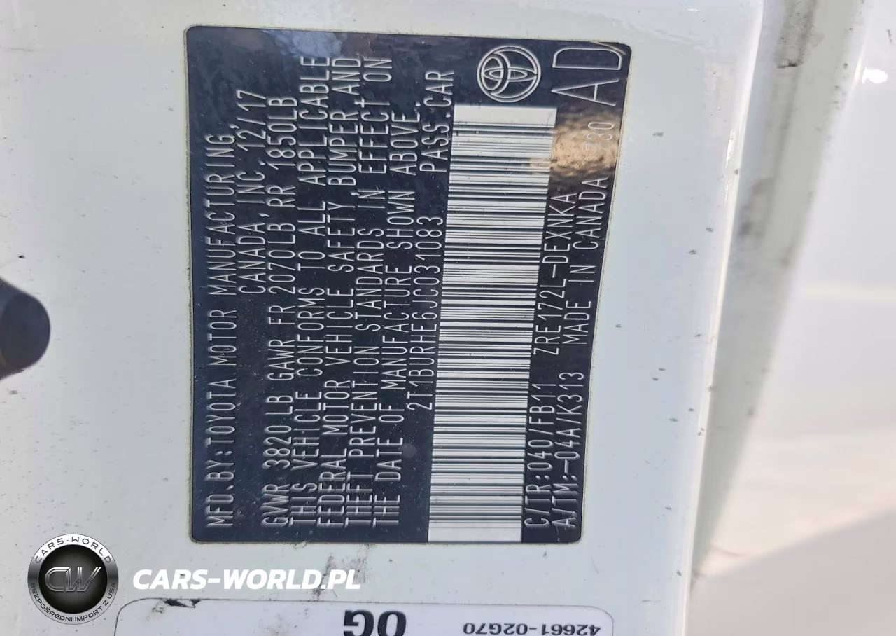 2018 Toyota Corolla Le VIN:2T1BURHE6JC031083 - 12