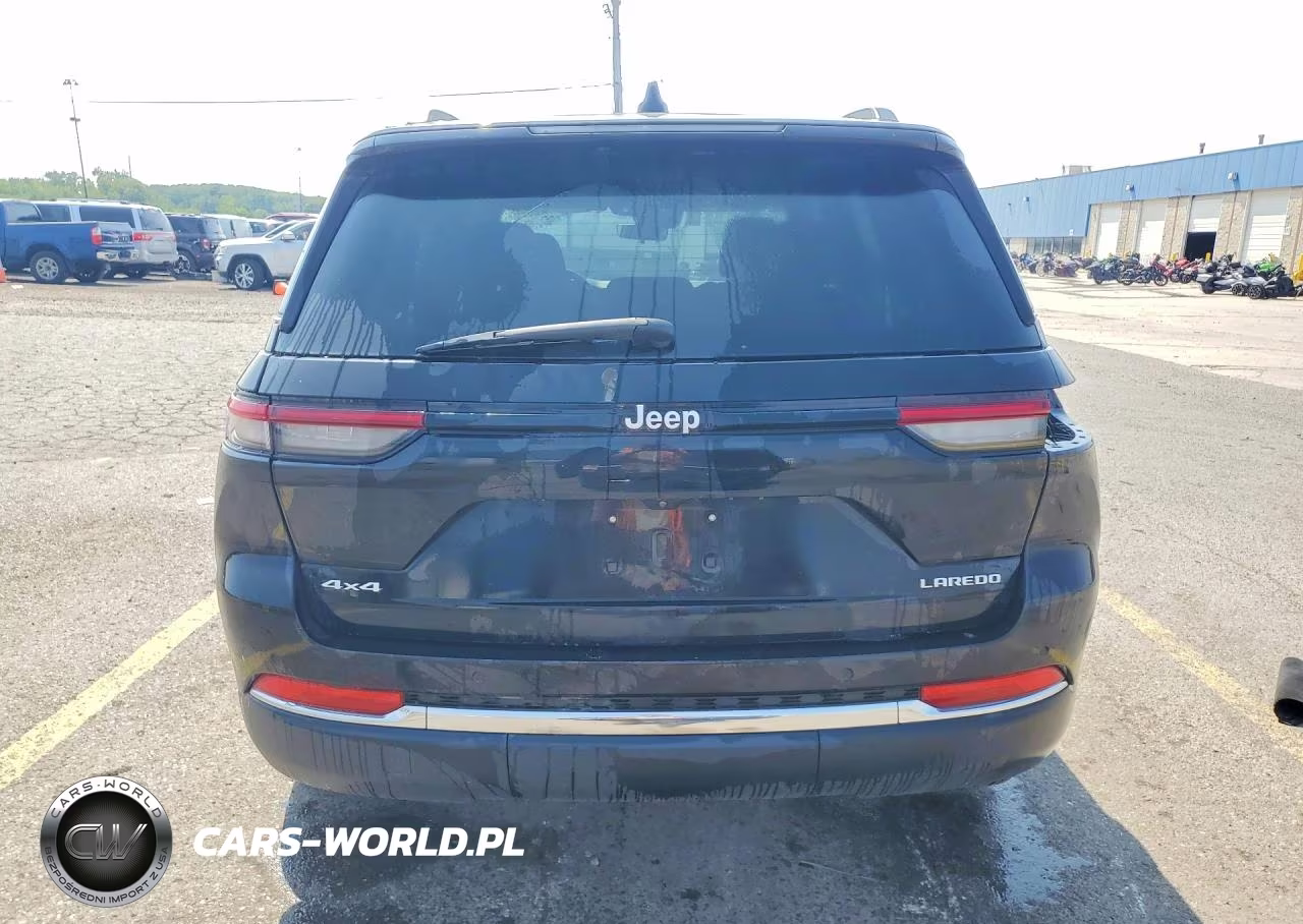 2025 Jeep Grand Cherokee Laredo VIN:1C4RJHAG4SC356838 - 6
