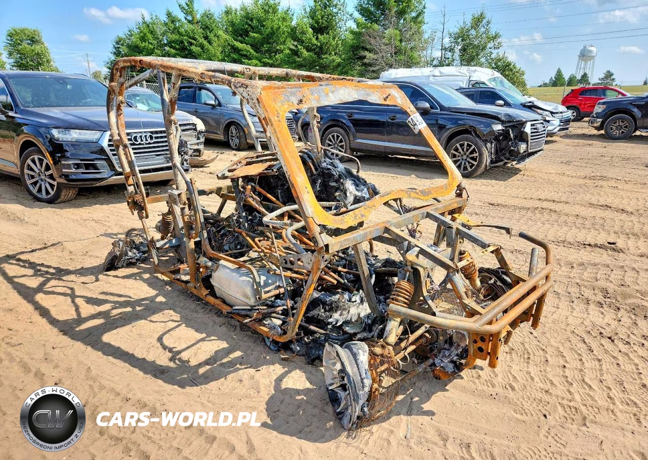 2020 Can-Am Commander Utility Vehicle – zdjęcie 1 z 10