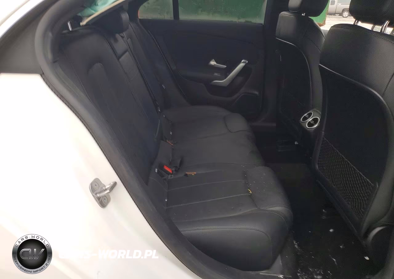 2025 Mercedes-Benz Cla 250 VIN:W1K5J4GB6SN511824 - 10
