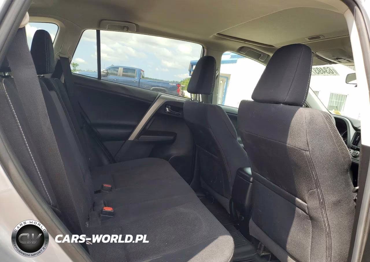 2017 Toyota Rav4 Xle VIN:2T3RFREV6HW686468 - 11
