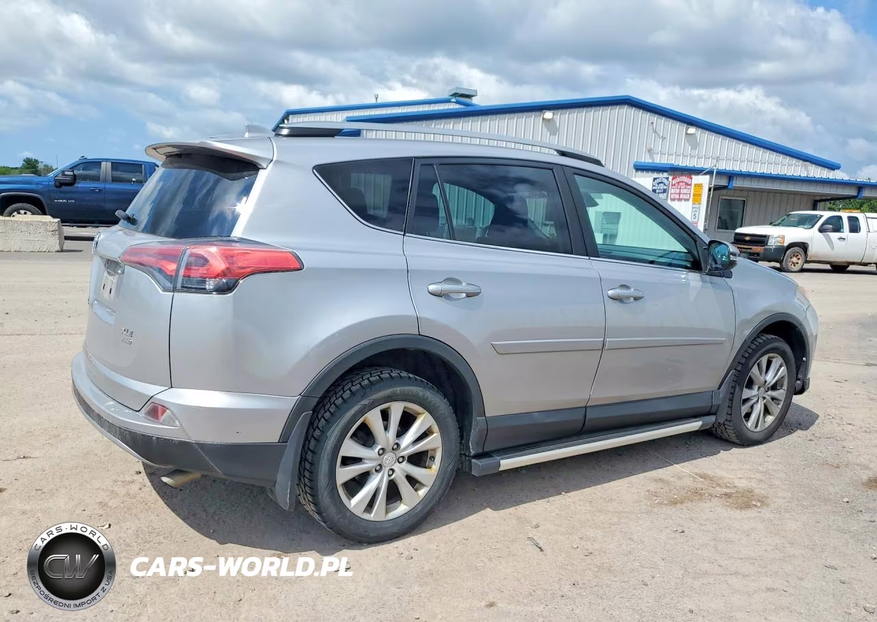 2017 Toyota Rav4 Xle VIN:2T3RFREV6HW686468 - 3