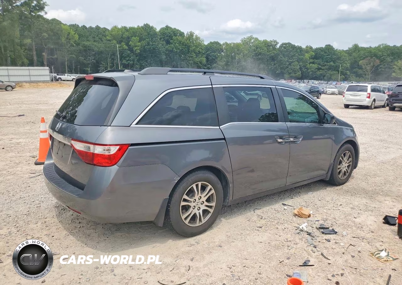 2013 Honda Odyssey Exl VIN:5FNRL5H60DB056631 - 3