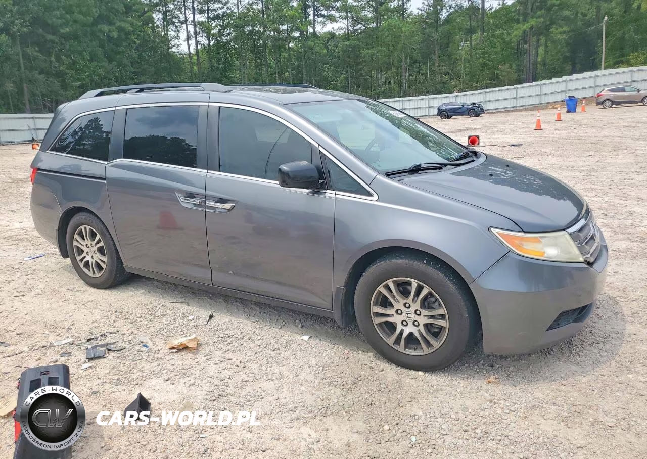 2013 Honda Odyssey Exl VIN:5FNRL5H60DB056631 - 4